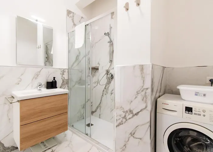 Domus Cornelia * ローマ